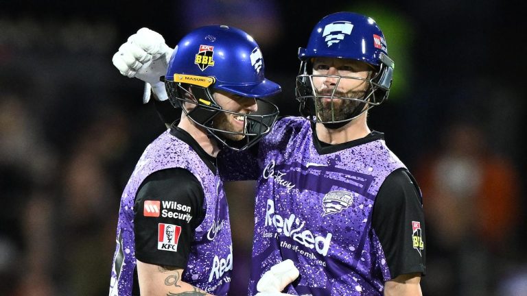 Hobart Hurricanes beat Melbourne Stars