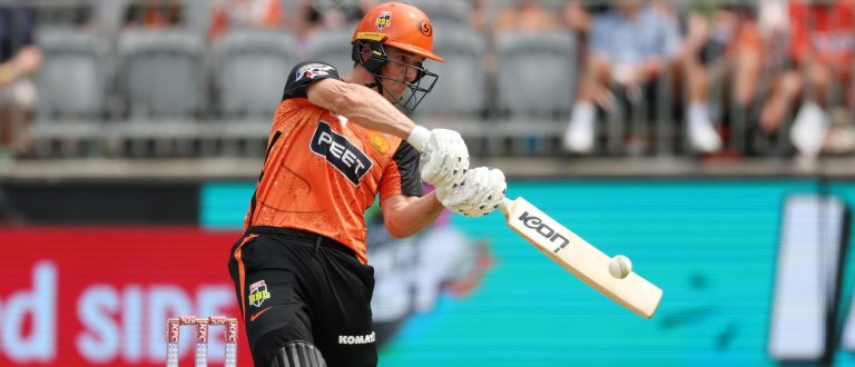 Perth Scorchers win vs Brisbane Heat