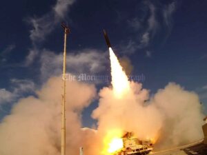 Houthi Rebels Launch 2000 km Ballistic Missile Attack on Israel