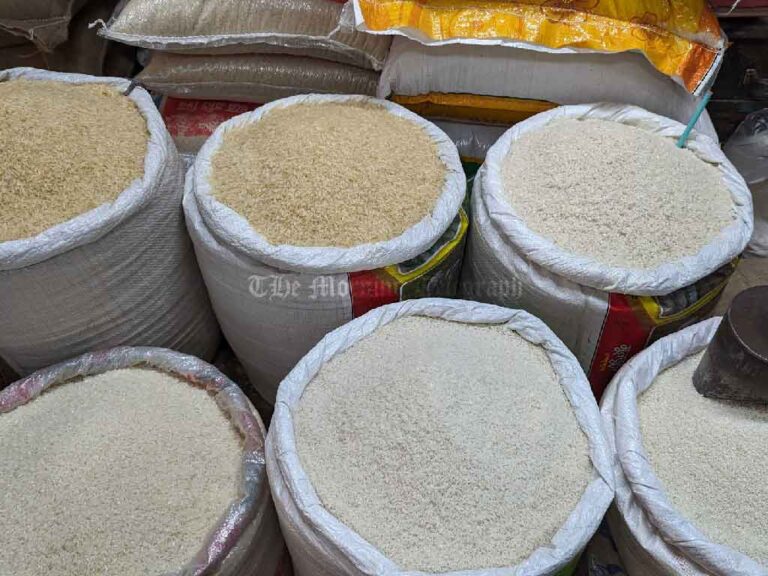 Daily Fluctuations in Rice Prices Leave Consumers Struggling