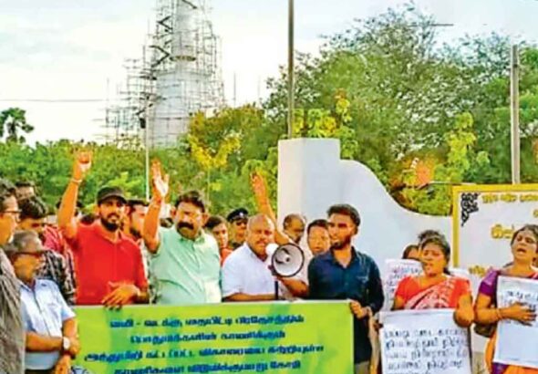 Protests to Remove Tissa Viharaya in Jaffna..