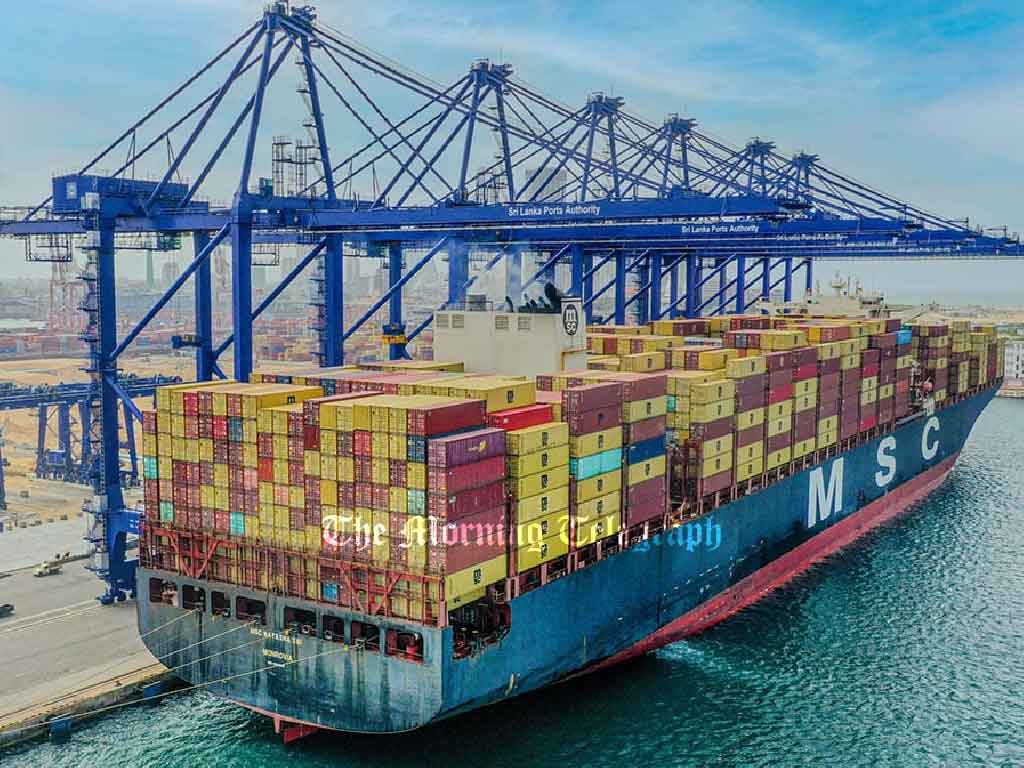 Port Workers' Bonuses to Be Increased by Rs. 100,000