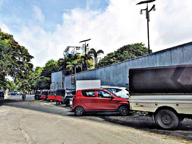 At Local Election, Parking Mafia Running the Show in Colombo