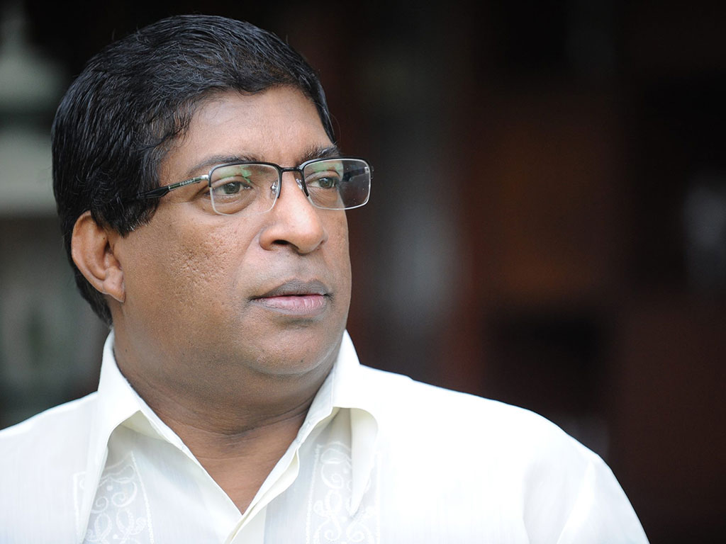 Ravi-Karunanayake