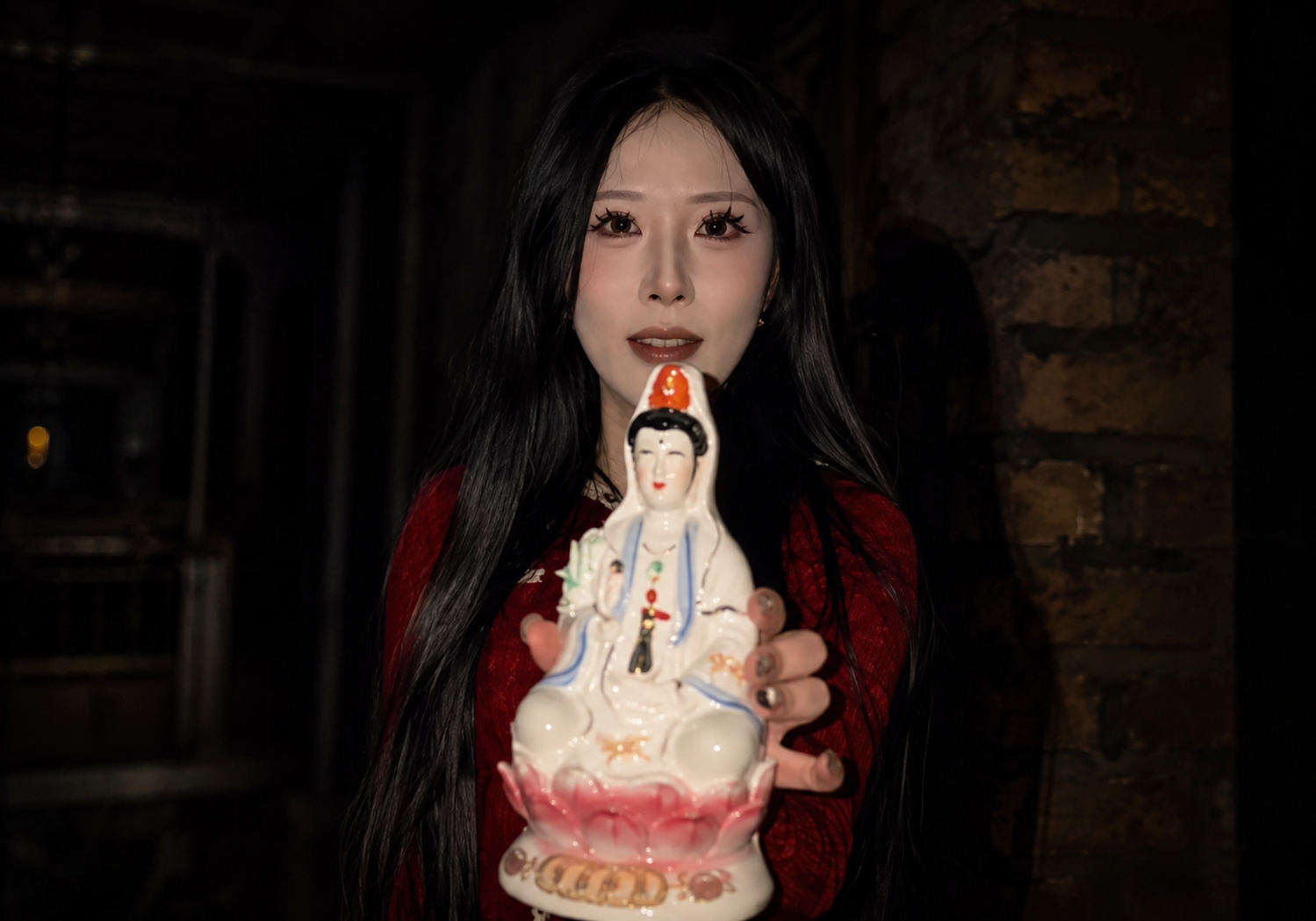 Chinese Influencer Dies Months After Smashing Guanyin Statue