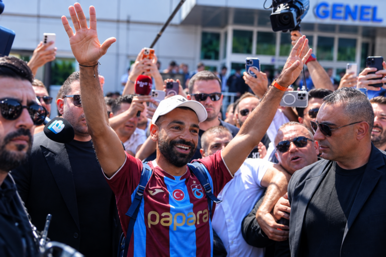 Mohamed Salah arrives in Istanbul
