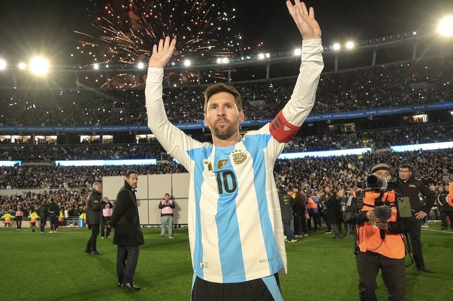 End of an Era: Lionel Messi Bids Emotional Farewell to Argentina